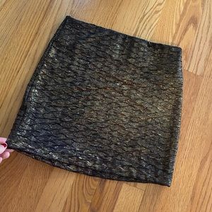 Black/gold skirt